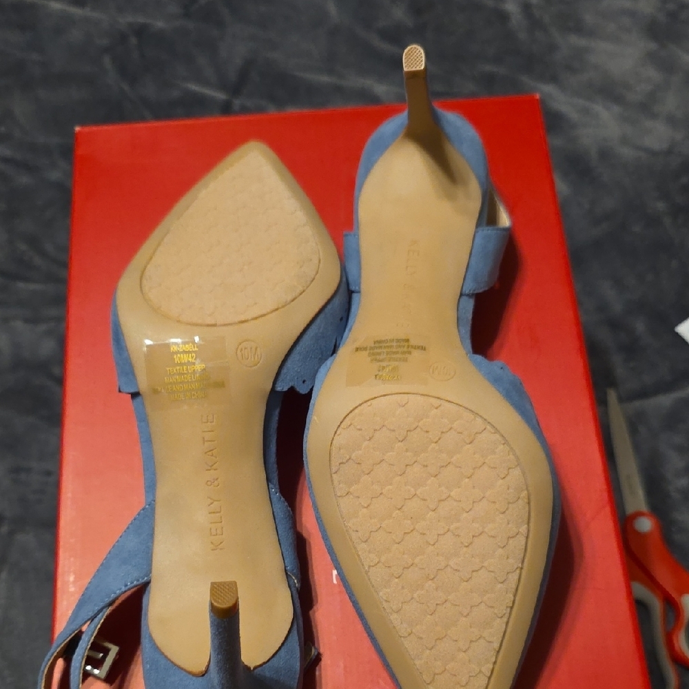 Kelly & Katie powder blue KK-ZABELL microsuede women's shoes - Picture 4 of 6